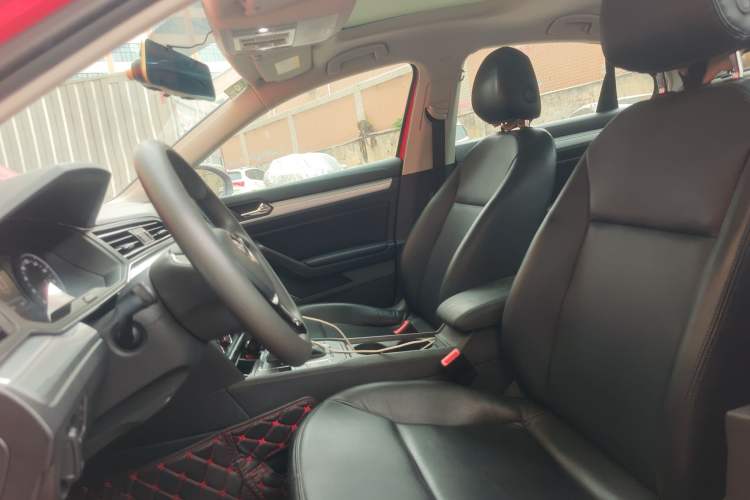 Used Volkswagen Lamando 2019 230TSI DSG Vision Edition China VI Standard
