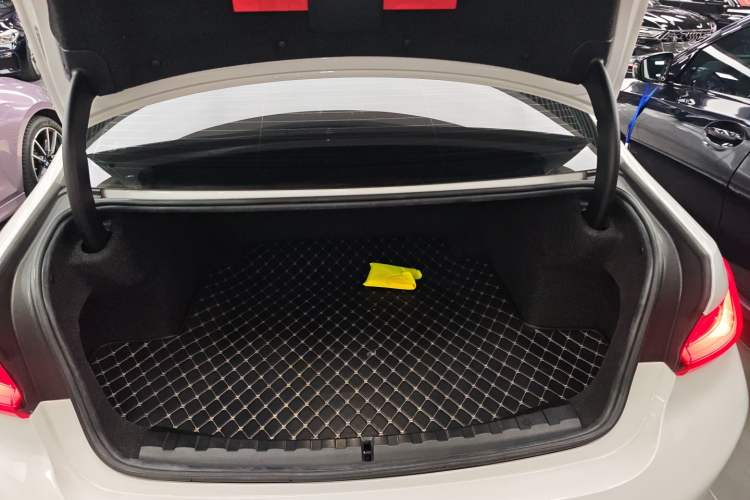 Used BMW 3 Series 2023 325Li M Sport Package