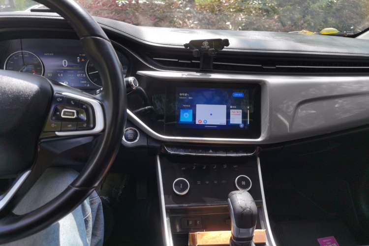 Used Chery Arrizo 5 2019 1.5L CVT YueXiang Edition China V Standard Audio And AC Panel