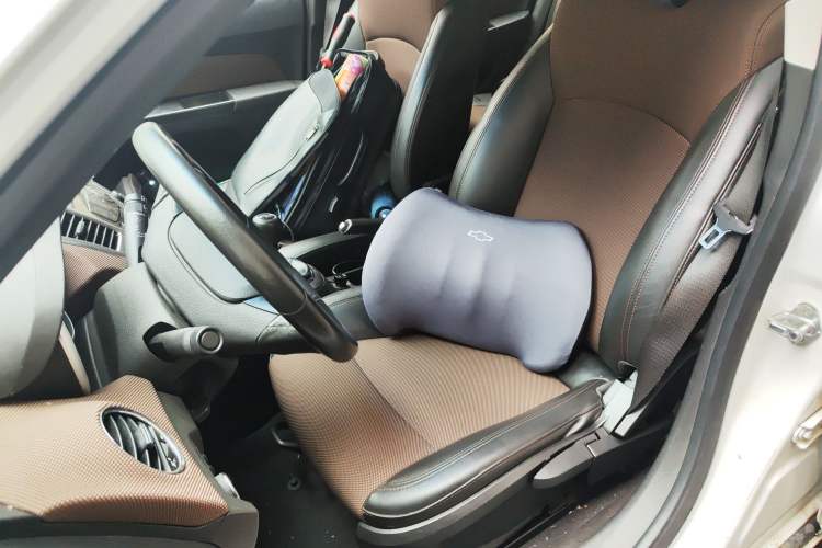 Used Chevrolet Cruze 2013 Hatchback 1.6L Manual Luxury Model
