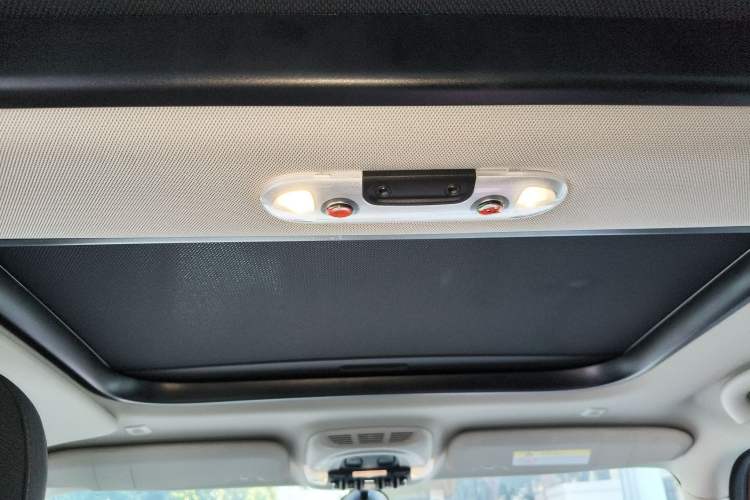 Used MINI Countryman 2018 1.5T COOPER Artist