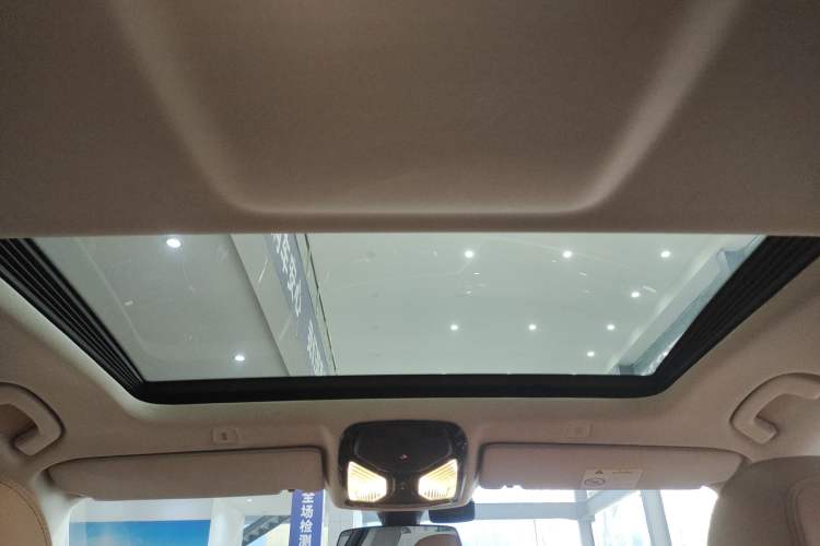 Used BMW 5 Series 2018 528Li Launch Special Edition
