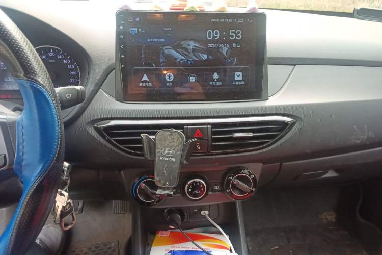 Used Hyundai Celesta 2020 1.6L Automatic GL Enjoyable Edition Audio And AC Panel