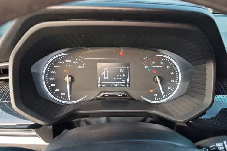 Used Wuling Jiachen 2022 1.5L Manual Enjoyment Elite Model
