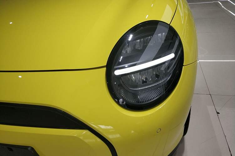 Used MINI Electric MINI COOPER 2024 456km COOPER E Classic Edition