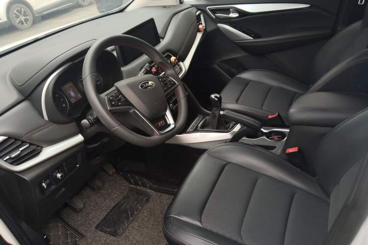 Used JAC Refine R3 2019 1.5T Jingfeng Model 7 Seats
