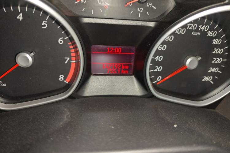 Used Ford Mondeo 2013 2.3L Fashion Edition Odometer Close Up