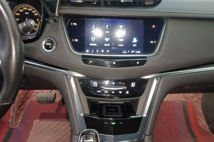 Used Cadillac XT6 2020 28T Six-Seater Fashion Edition