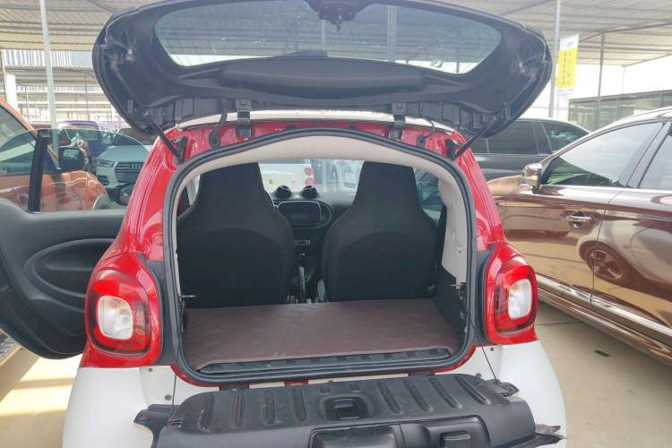 Used smart fortwo 2018 1.0L 52kW Hardtop Passion Edition China V Standard