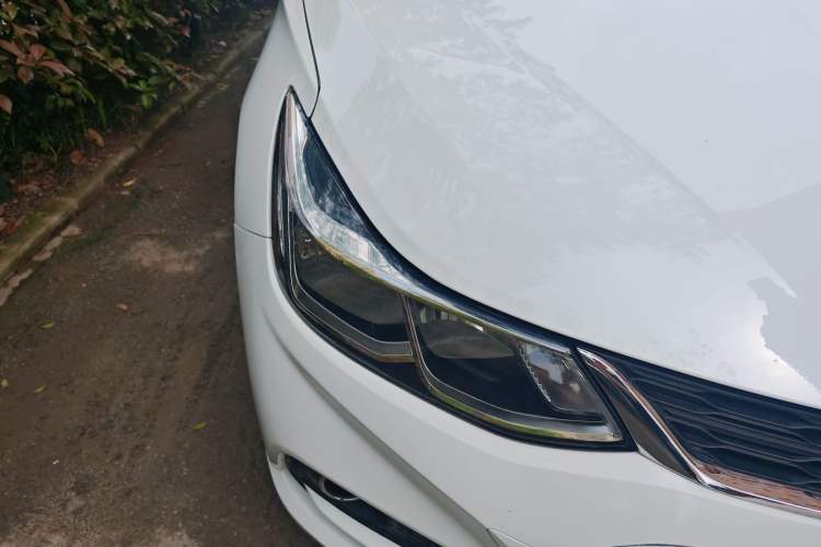 Used Chevrolet Cruze 2017 1.5L Manual Xuanfeng Edition Right Front Headlight