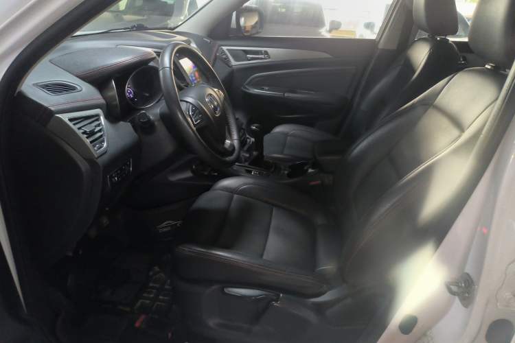 Used Changan CS75 2017 Shangkui Edition 1.5T Manual Fengxiang Model