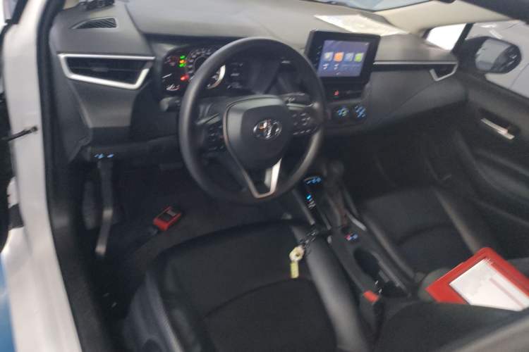 Used Toyota Corolla 2022 1.2T S-CVT Pioneer PLUS Edition Center Console