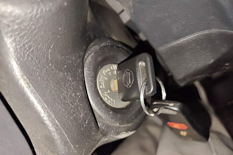 Used Nissan Livina 2013 Jingrui 1.6XL Manual Comfort Edition Vehicle Key