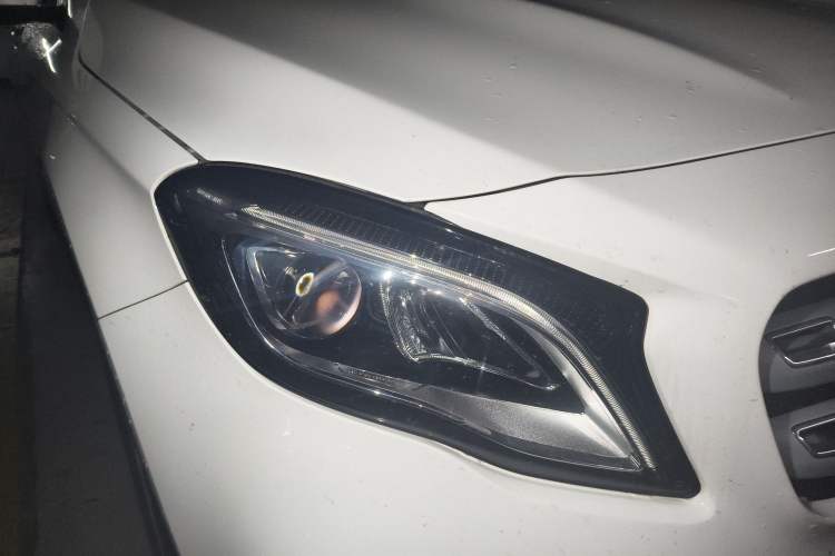 Used Mercedes-Benz GLA 2018 GLA 200 Fashion Model
