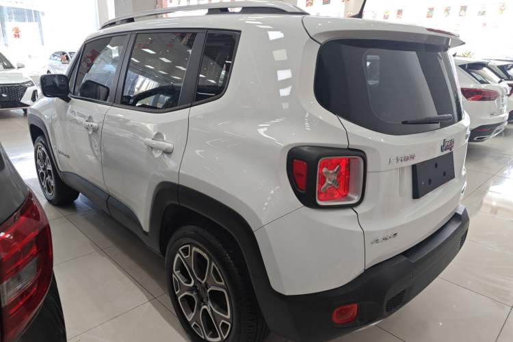 Used Jeep Renegade 2017 180TS Automatic All-Wheel Drive Versatile Edition