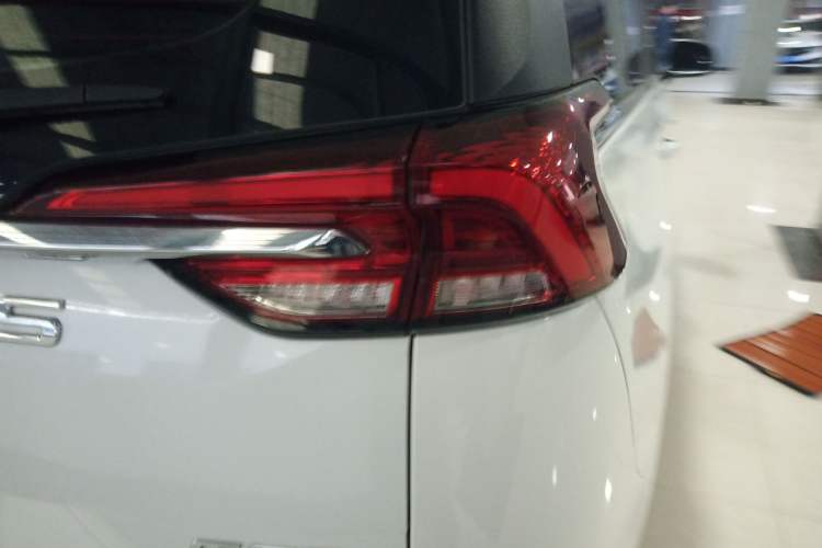 Used SAIC MAXUS G50 2022 1.5T Automatic Comfort Touring B