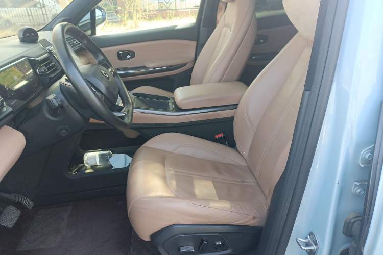 Used Nio ES6 2019 430 km Performance Version Left Front Seat