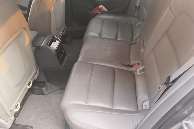 Used Audi A4L 2013 35 TFSI Automatic Standard Model
