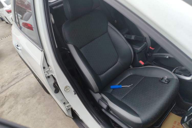 Used Kia kx1 Stonic 2019 1.4L Automatic Sport Edition China VI