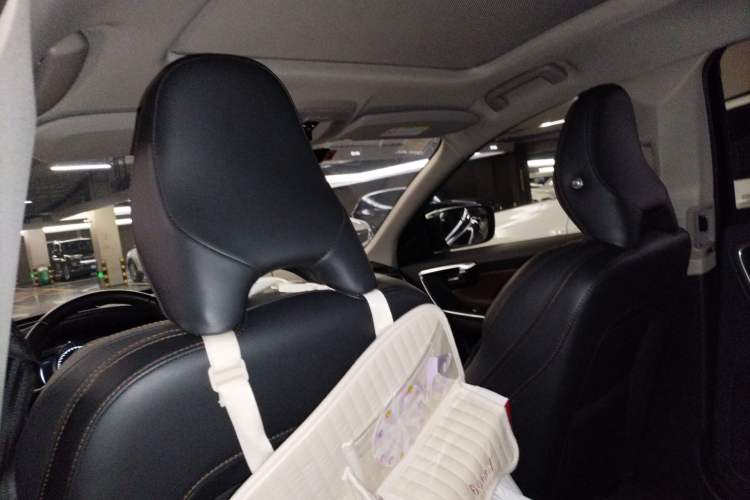 Used Volvo XC60 2017 T5 AWD Smart Range Edition Headliner