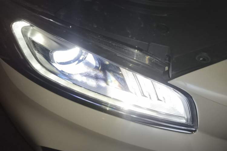 Used Geely Auto Emgrand GT New Energy 2022 1.5T PHEV Extended Range Prestige Version
