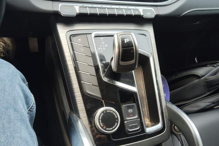 Used Geely Auto Emgrand X7 Sport 2020 1.8TD DCT Smart Connect PRO