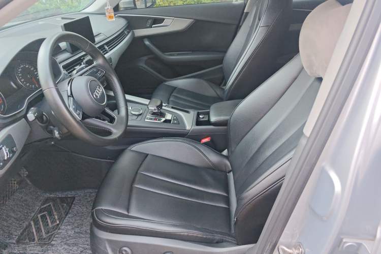 Used Audi A4L 2018 30th Anniversary Edition 40 TFSI Trendy Model