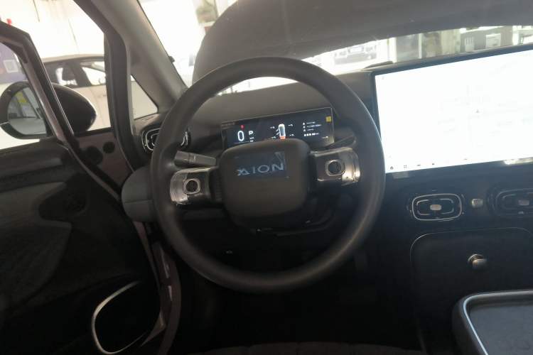 Used AION UT 2025 330 Starlight Edition