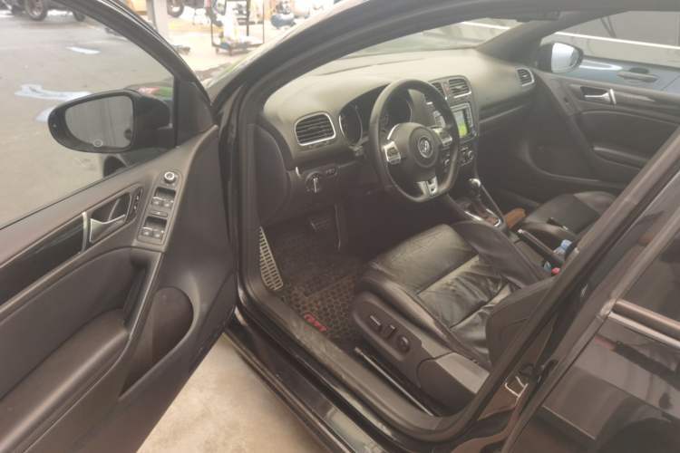 Used Volkswagen Golf GTI 2010 2.0 TSI GTI