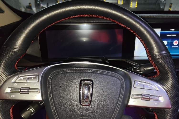 Used Bestune T77 2019 230 TID Automatic Prestige Version China VI Emission Standard
