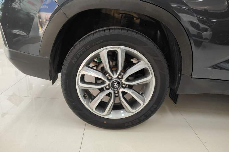 Used Hyundai ix35 2019 2.0L Automatic 2WD Zhiyong·Changxiang Edition China VI Standard Right Rear Wheel Hub