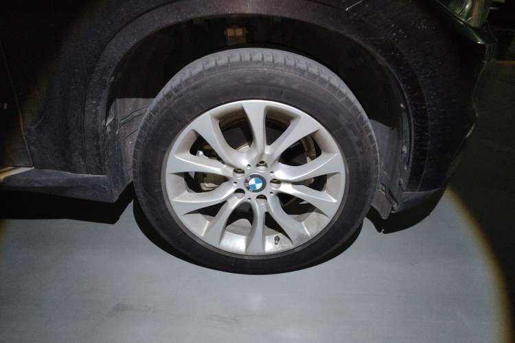 Used BMW X5 2018 xDrive28i
