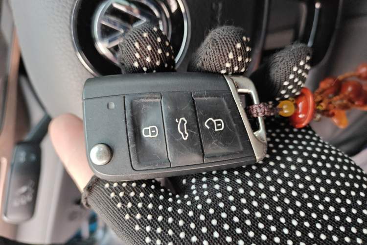 Used Volkswagen Tharu 2019 280TSI Two-Wheel Drive Luxury Version China VI Standard