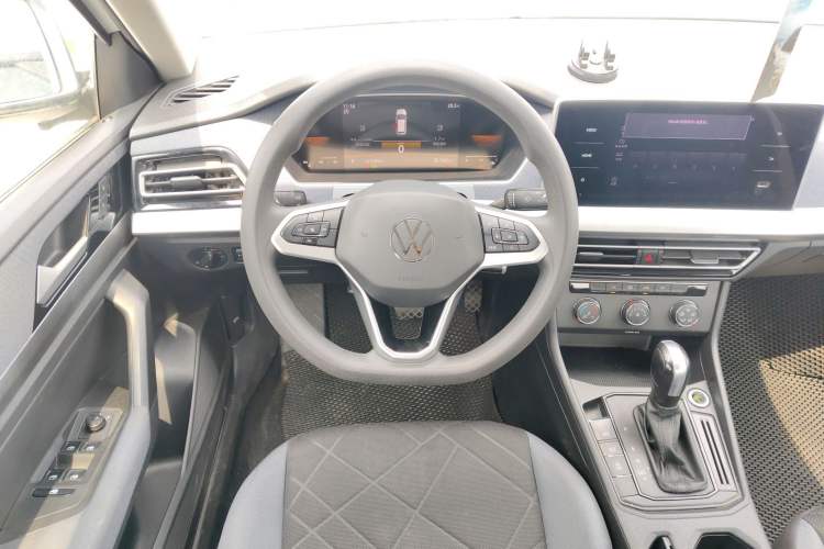 Used Volkswagen Lavida 2023 1.5L Automatic De Yi Edition
