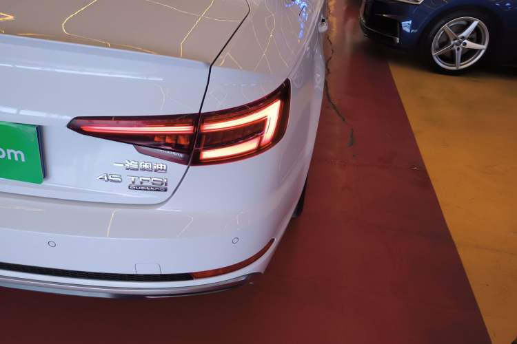 Used Audi A4L 2019 45 TFSI quattro Individual Sport Edition China V