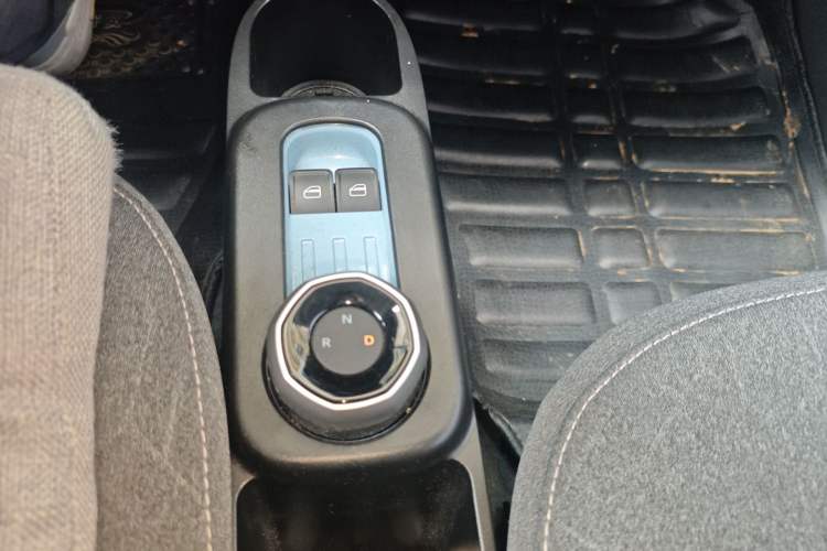 Used Geely Galaxy Panda 2023 Panda Mini 120km Cute Bear
