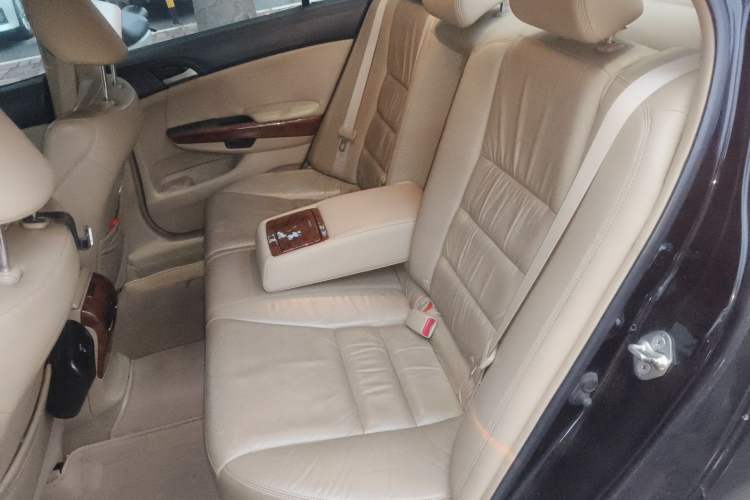 Used Honda Accord 2011 2.0L EX