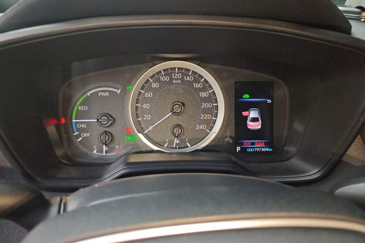 Used Toyota Levin 2019 Dual-Engine 1.8H E-CVT Luxury Edition China VI Standard
