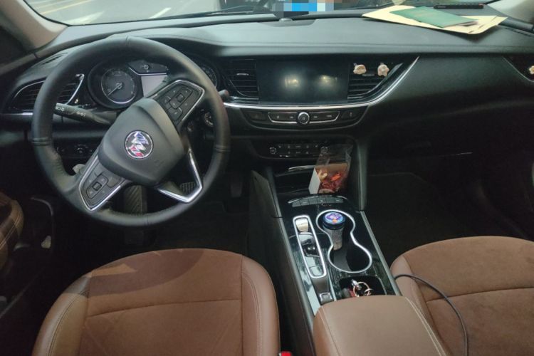 Used Buick Regal 2022 552T Smart Edition Center Console