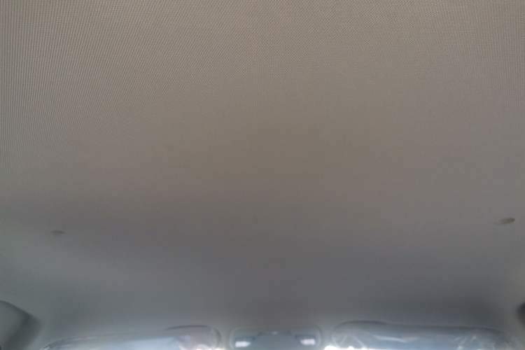 Used Geely Auto Vision X3 2019 Upgraded Model 1.5L Manual Elite Version
