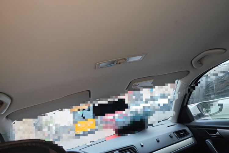 Used Volkswagen Lavida 2013 Revised Classic 1.6L Automatic Fashion Edition
