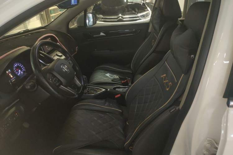 Used Dongfeng Aeolus AX5 2017 1.4T Automatic Quyue Model Connected Version