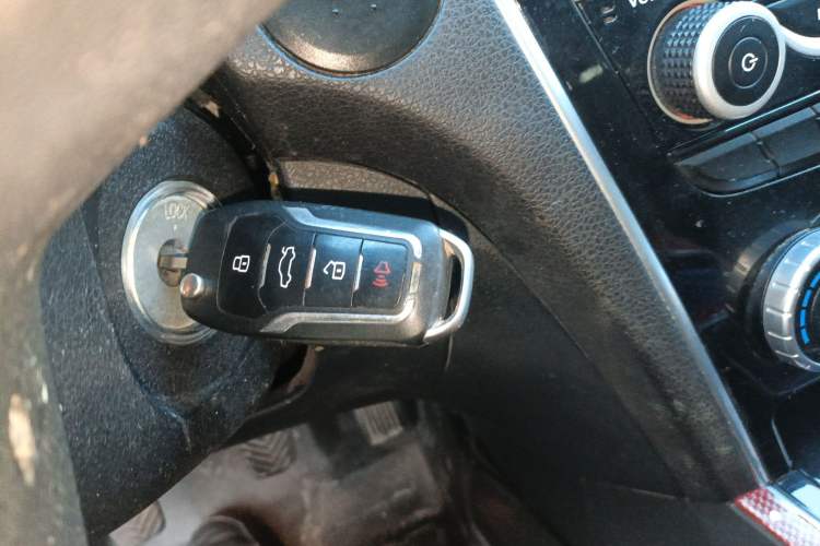 Used Leopaard CS10 2015 2.0T Manual New Generation Trim
