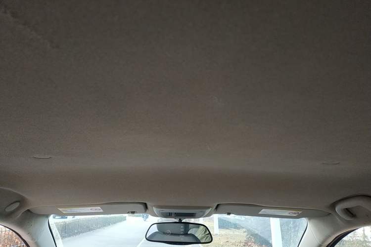 Used Chevrolet Aveo Sonic 2014 Sedan 1.4 SL MT Comfort Edition