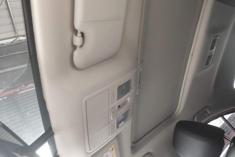 Used Mazda Atenza 2017 2.0L Blue Sky Luxury Edition
