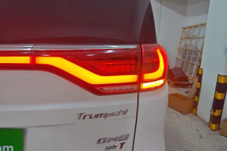 Used GAC Trumpchi M8 2018 320T Flagship Edition