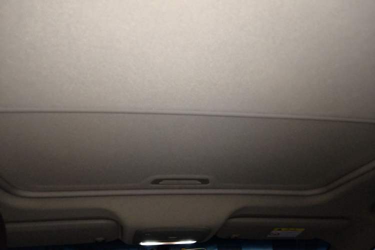 Used Buick GT 2019 18T Automatic Connected Elite Model China V Standard Headliner