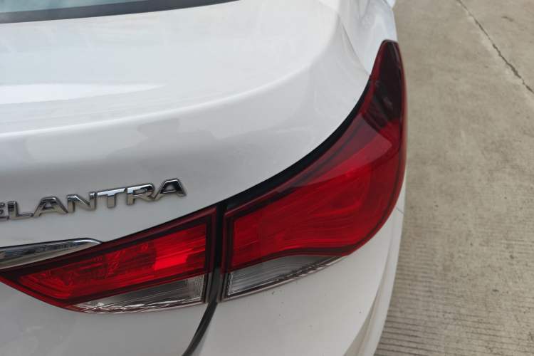 Used Hyundai Elantra (5th Generation / Langdong) 2016 1.6L Automatic Smart Version Right Rear Taillight