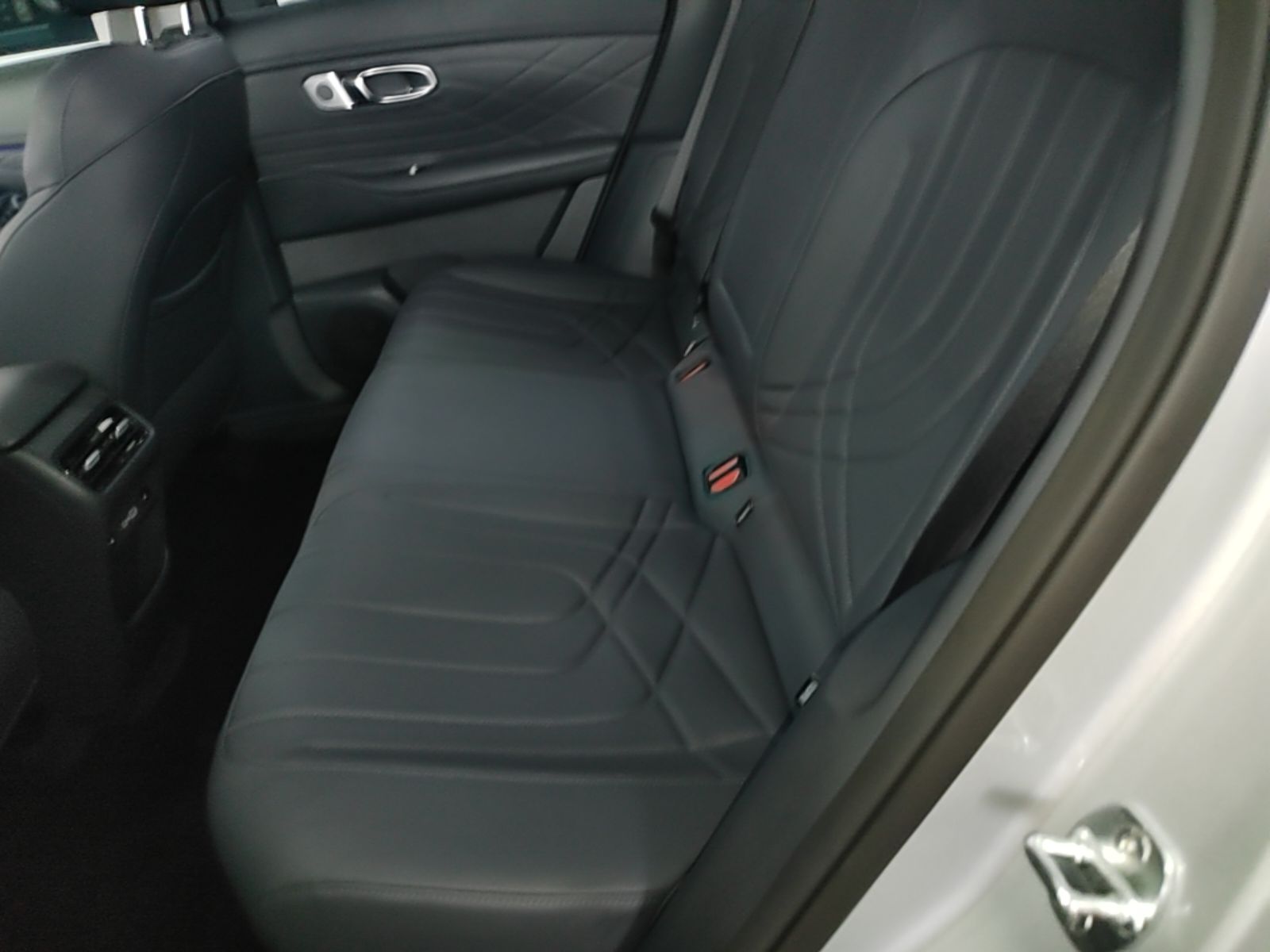 Geely Galaxy Xingjian 7 EM-i 2026 Model 135km Starship Version — снимка 20