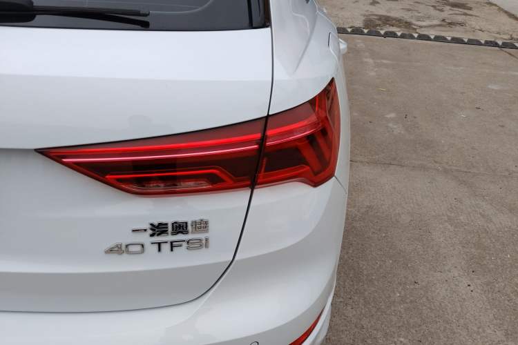 Used Audi Q3 2020 35 TFSI Fashion Dynamic Model